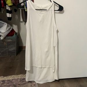 Lululemon High-Low tank